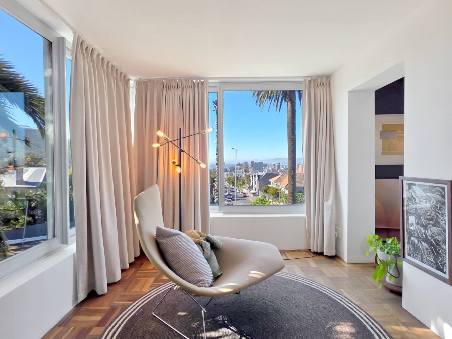 1 Bedroom Property for Sale in Gardens Western Cape